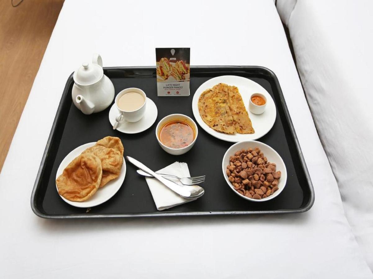 Govardhan Spot On 60838 Shri Giriraj Dham酒店 外观 照片